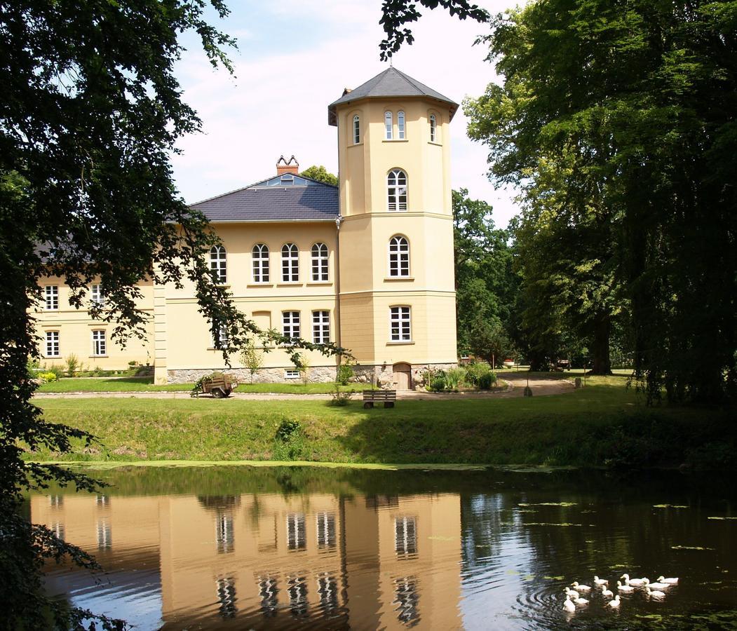 Landhaus Schloss Koelzow Kolzow Exterior foto