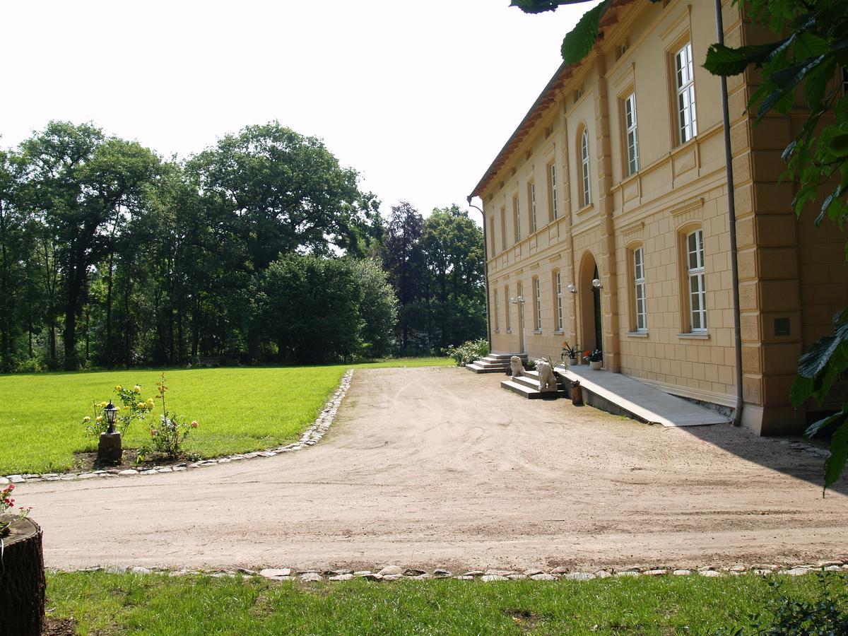 Landhaus Schloss Koelzow Kolzow Exterior foto