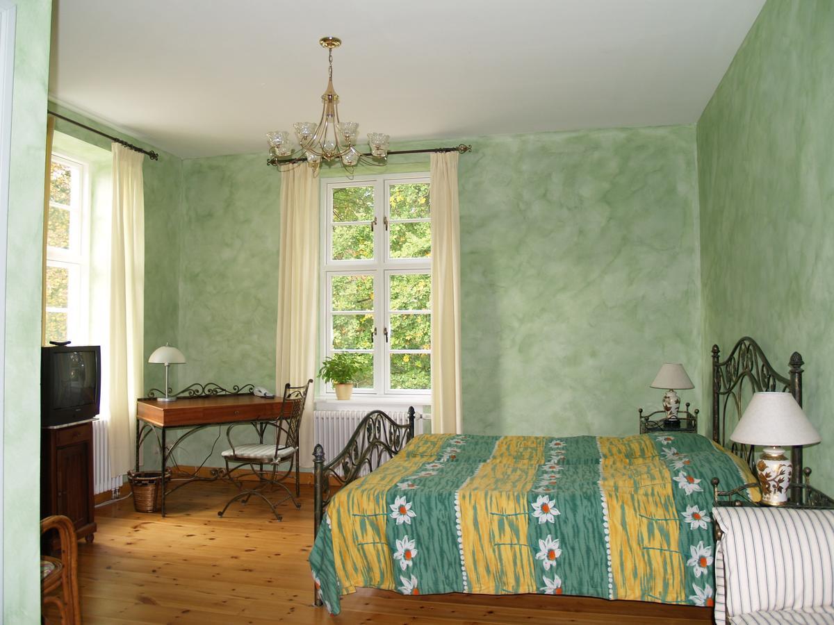 Landhaus Schloss Koelzow Kolzow Exterior foto