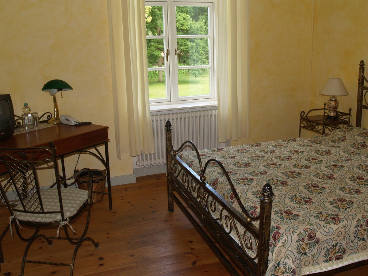 Landhaus Schloss Koelzow Kolzow Exterior foto